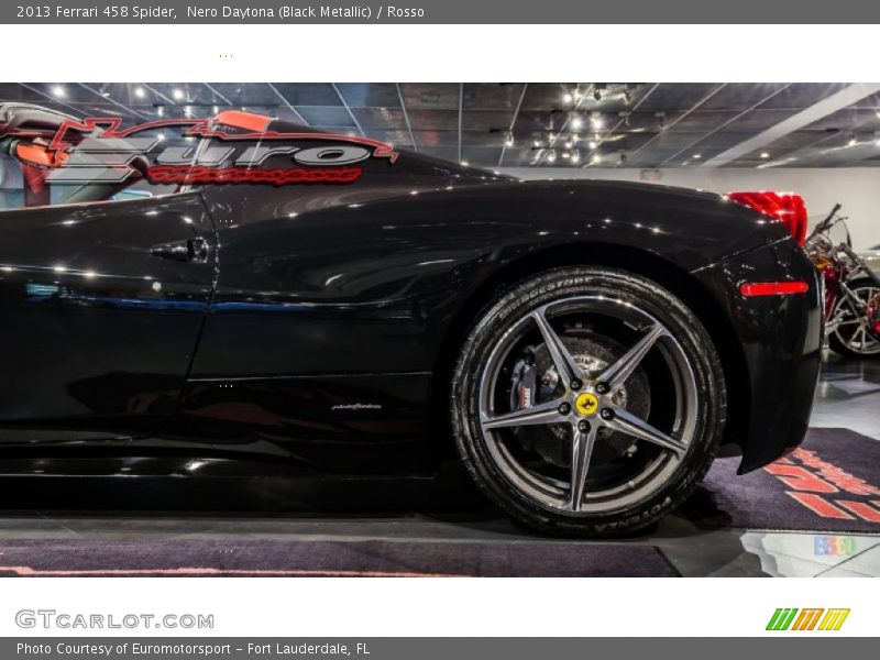 Nero Daytona (Black Metallic) / Rosso 2013 Ferrari 458 Spider