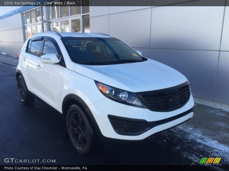 Front 3/4 View of 2012 Sportage LX