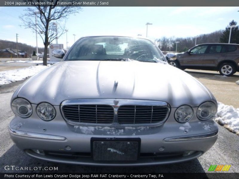 Platinum Silver Metallic / Sand 2004 Jaguar XJ Vanden Plas