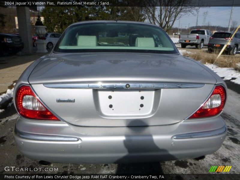 Platinum Silver Metallic / Sand 2004 Jaguar XJ Vanden Plas