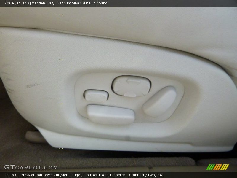 Platinum Silver Metallic / Sand 2004 Jaguar XJ Vanden Plas
