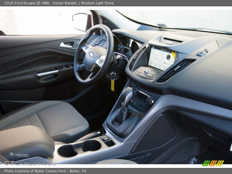 Sunset Metallic / Medium Light Stone 2016 Ford Escape SE 4WD