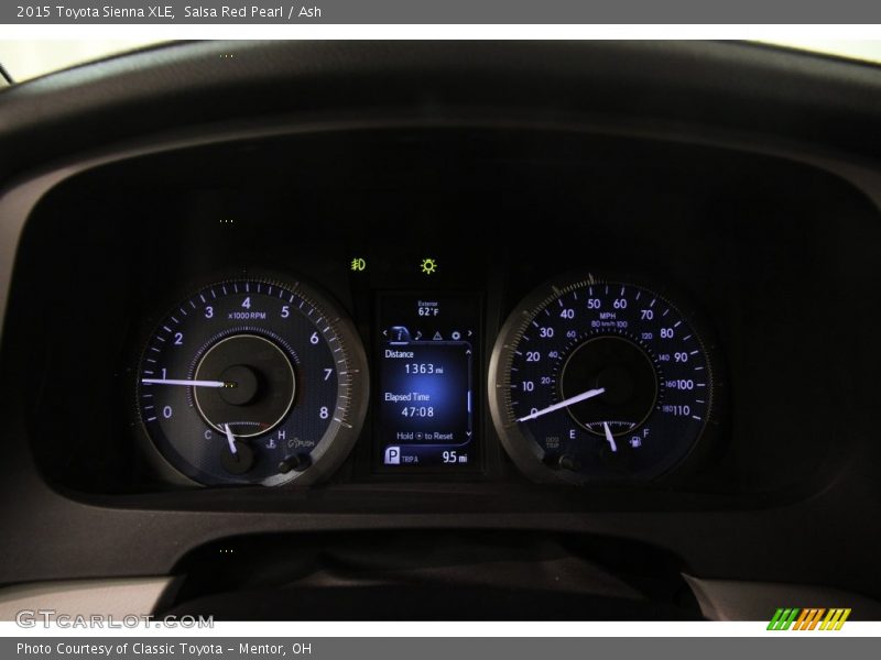 Salsa Red Pearl / Ash 2015 Toyota Sienna XLE