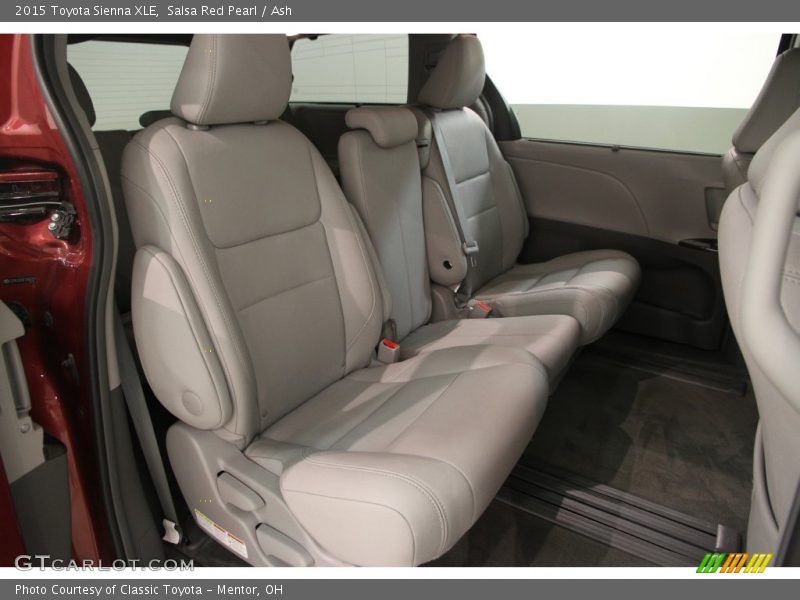 Salsa Red Pearl / Ash 2015 Toyota Sienna XLE