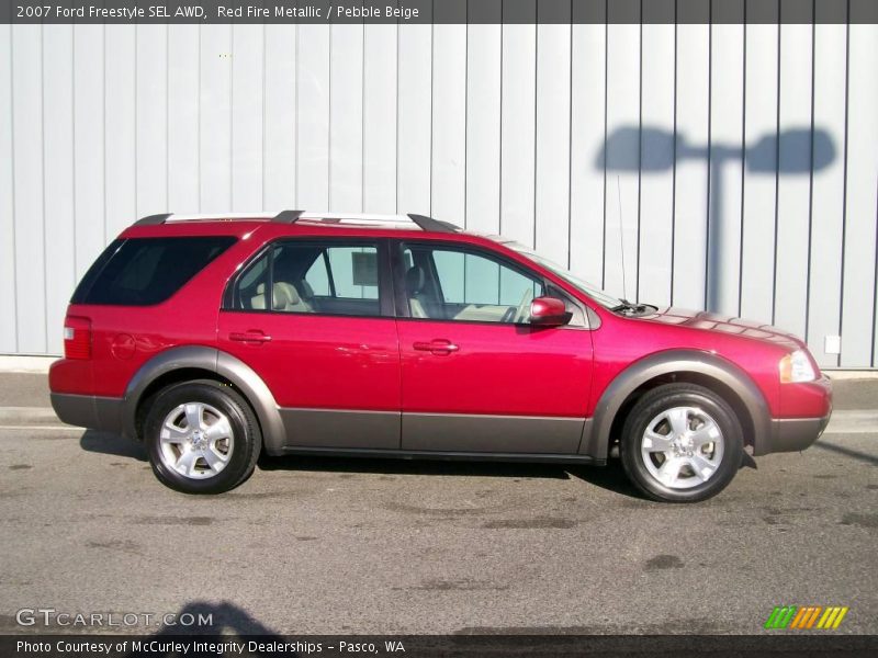 Red Fire Metallic / Pebble Beige 2007 Ford Freestyle SEL AWD