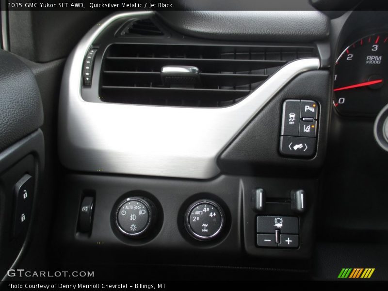 Quicksilver Metallic / Jet Black 2015 GMC Yukon SLT 4WD