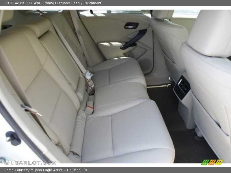White Diamond Pearl / Parchment 2016 Acura RDX AWD