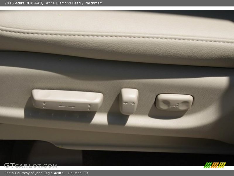 White Diamond Pearl / Parchment 2016 Acura RDX AWD