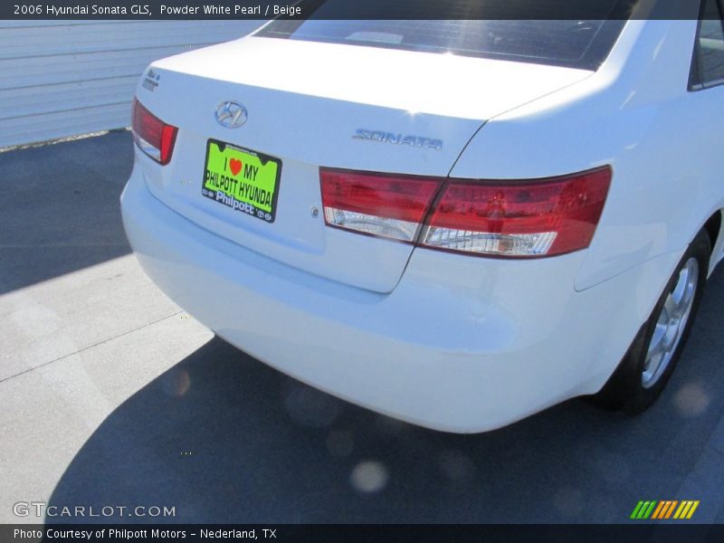 Powder White Pearl / Beige 2006 Hyundai Sonata GLS