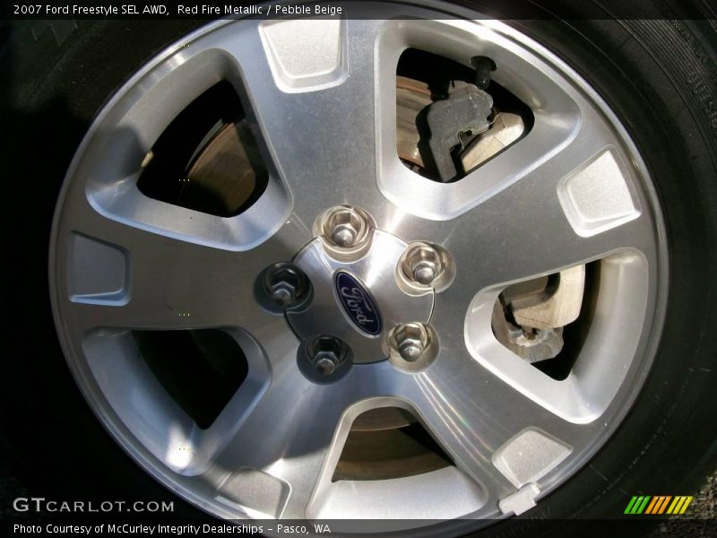 Red Fire Metallic / Pebble Beige 2007 Ford Freestyle SEL AWD