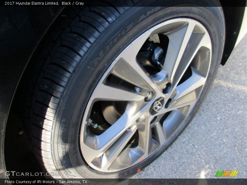 Black / Gray 2017 Hyundai Elantra Limited