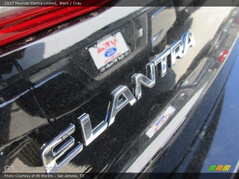 Black / Gray 2017 Hyundai Elantra Limited