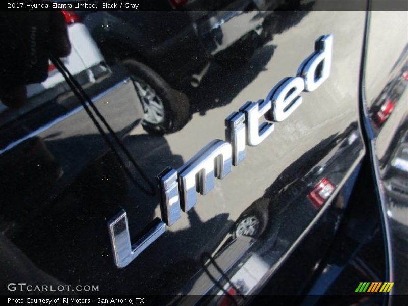 Black / Gray 2017 Hyundai Elantra Limited