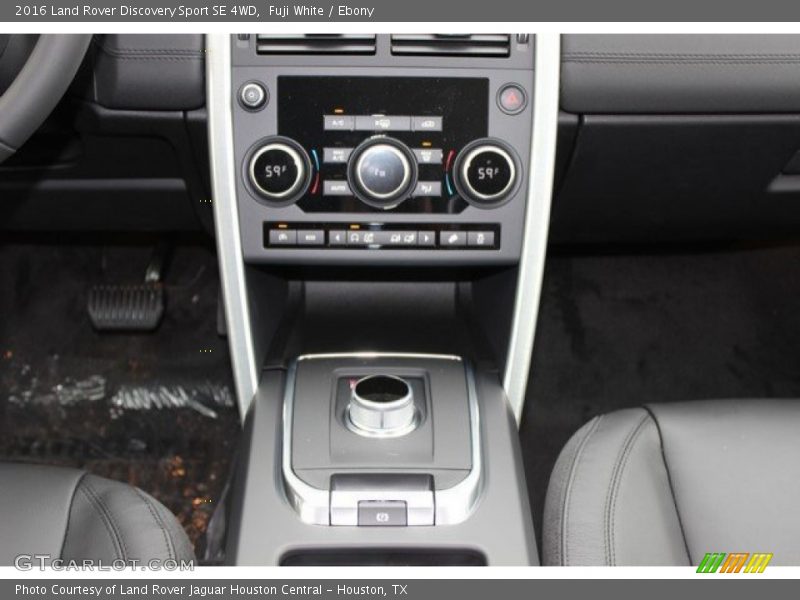 Fuji White / Ebony 2016 Land Rover Discovery Sport SE 4WD