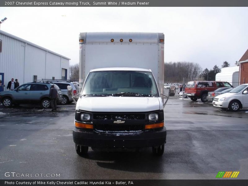 Summit White / Medium Pewter 2007 Chevrolet Express Cutaway moving Truck