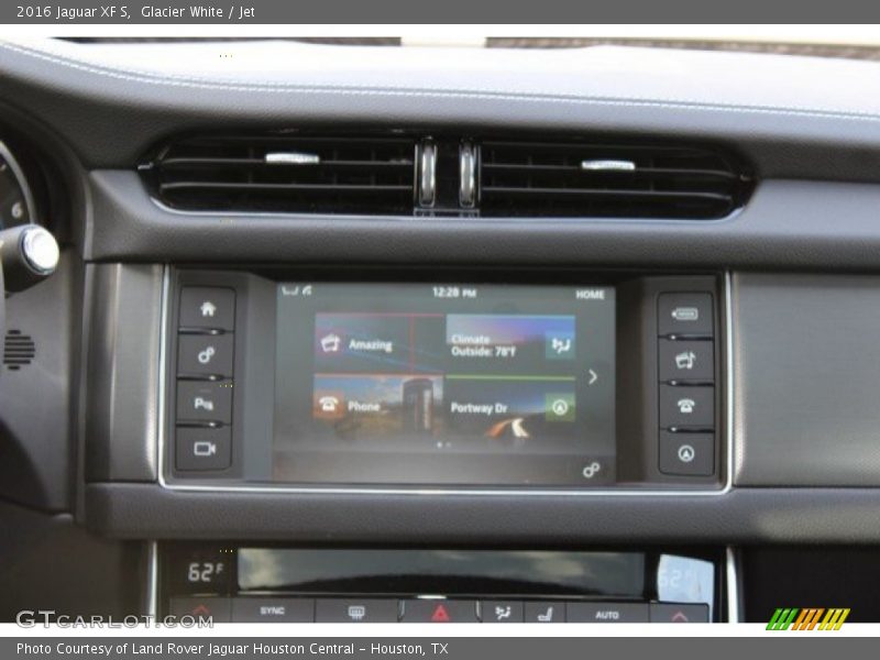 Glacier White / Jet 2016 Jaguar XF S