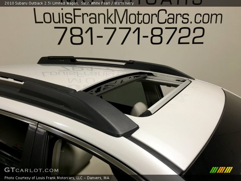 Satin White Pearl / Warm Ivory 2010 Subaru Outback 2.5i Limited Wagon