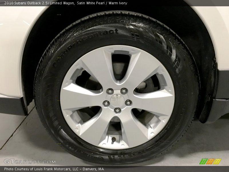 Satin White Pearl / Warm Ivory 2010 Subaru Outback 2.5i Limited Wagon