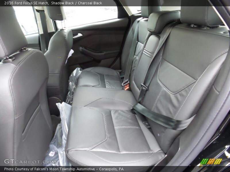 Shadow Black / Charcoal Black 2016 Ford Focus SE Hatch