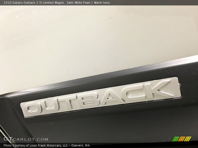 Satin White Pearl / Warm Ivory 2010 Subaru Outback 2.5i Limited Wagon