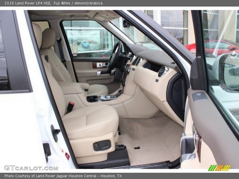 Fuji White / Almond/Arabica 2016 Land Rover LR4 HSE
