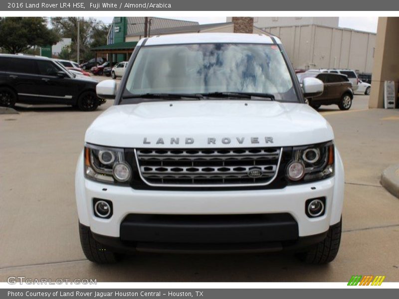 Fuji White / Almond/Arabica 2016 Land Rover LR4 HSE