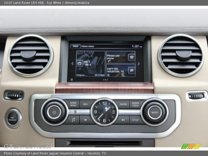 Fuji White / Almond/Arabica 2016 Land Rover LR4 HSE