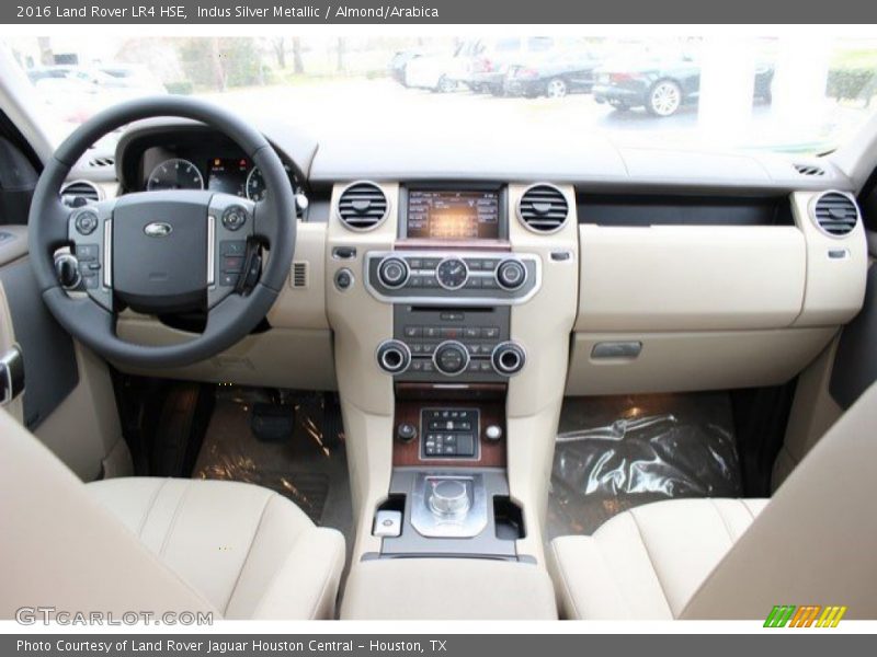 Indus Silver Metallic / Almond/Arabica 2016 Land Rover LR4 HSE