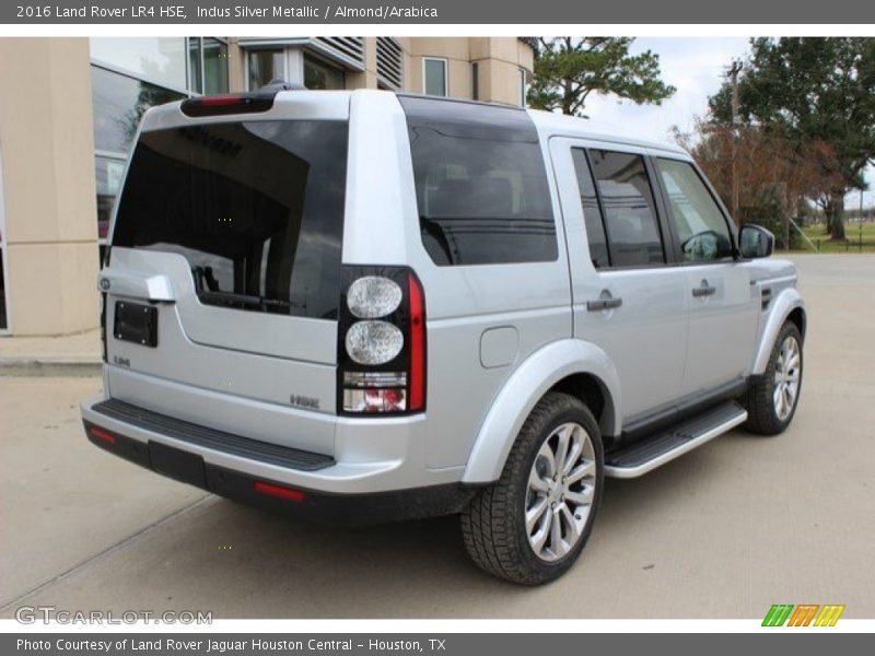 Indus Silver Metallic / Almond/Arabica 2016 Land Rover LR4 HSE