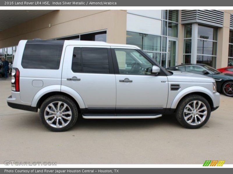 Indus Silver Metallic / Almond/Arabica 2016 Land Rover LR4 HSE