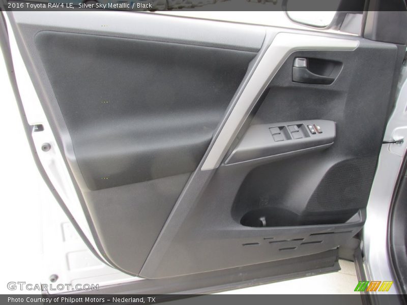Silver Sky Metallic / Black 2016 Toyota RAV4 LE