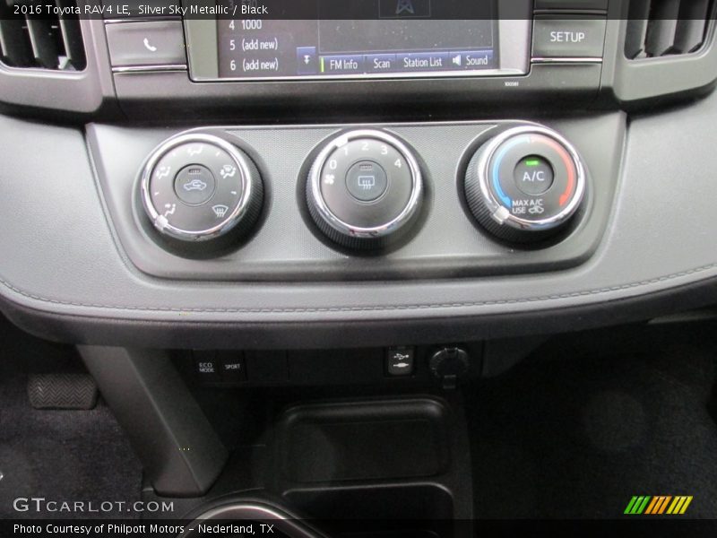 Silver Sky Metallic / Black 2016 Toyota RAV4 LE