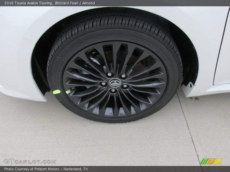  2016 Avalon Touring Wheel