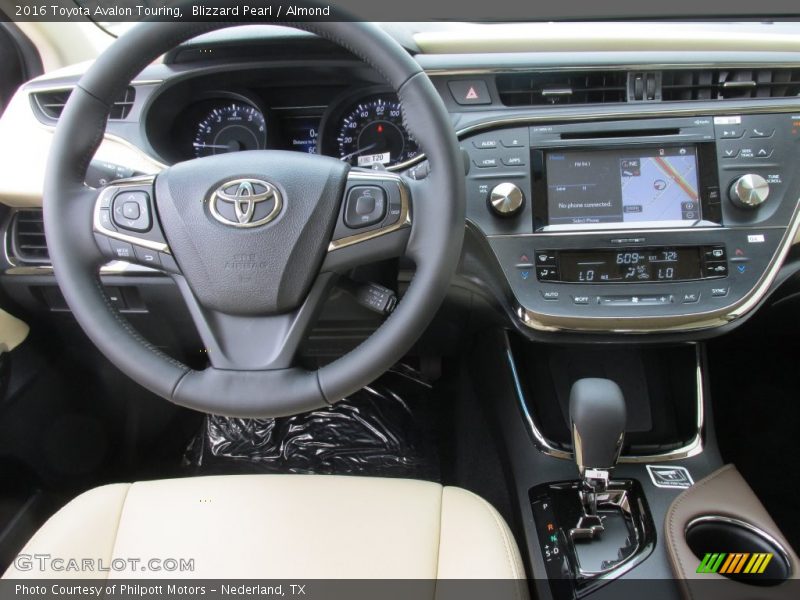 Blizzard Pearl / Almond 2016 Toyota Avalon Touring