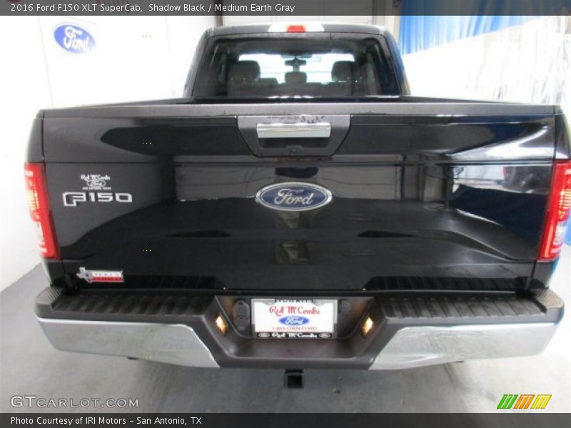 Shadow Black / Medium Earth Gray 2016 Ford F150 XLT SuperCab