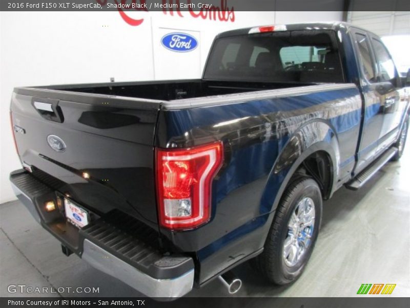 Shadow Black / Medium Earth Gray 2016 Ford F150 XLT SuperCab