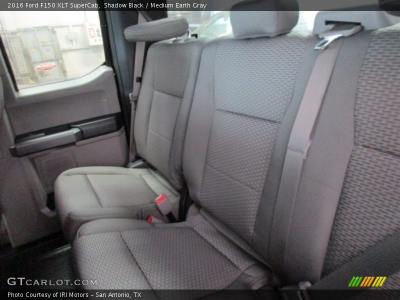 Shadow Black / Medium Earth Gray 2016 Ford F150 XLT SuperCab