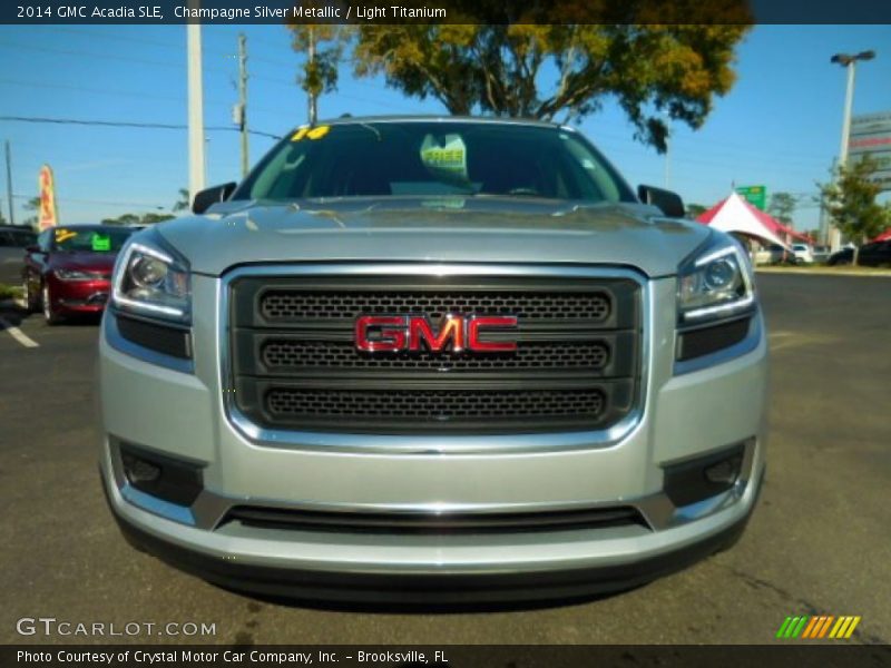 Champagne Silver Metallic / Light Titanium 2014 GMC Acadia SLE