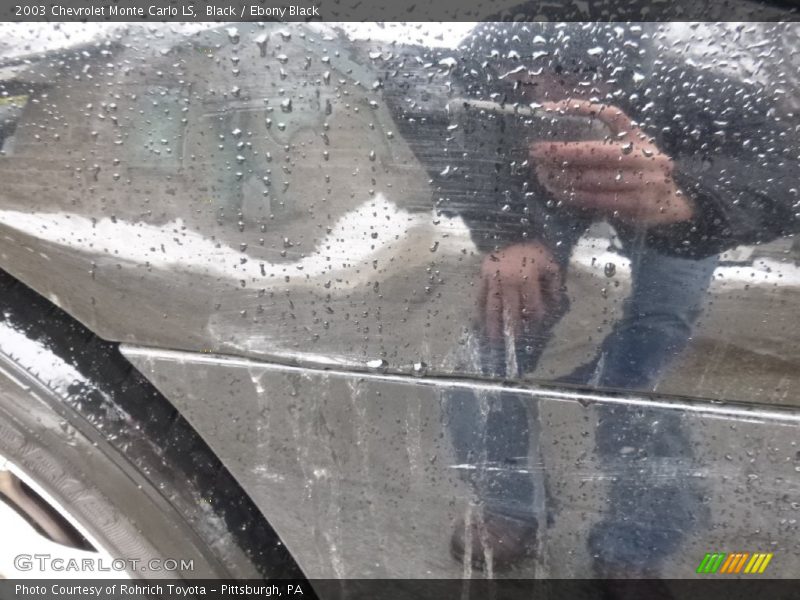 Black / Ebony Black 2003 Chevrolet Monte Carlo LS