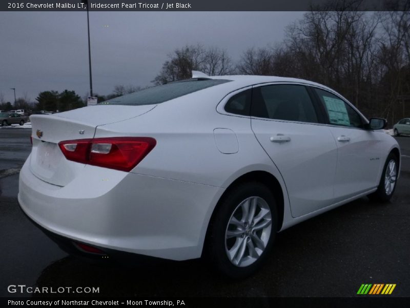 Iridescent Pearl Tricoat / Jet Black 2016 Chevrolet Malibu LT