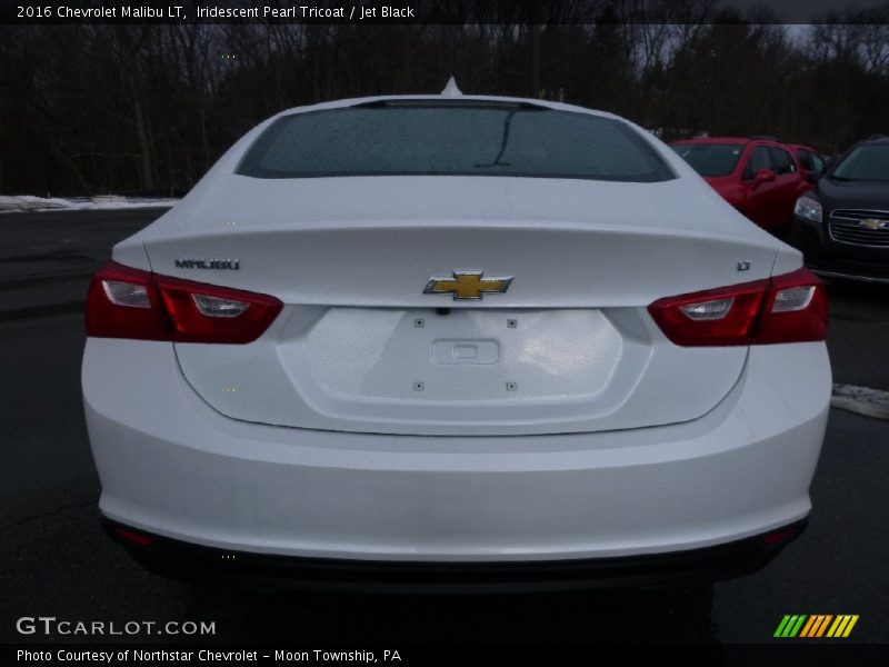 Iridescent Pearl Tricoat / Jet Black 2016 Chevrolet Malibu LT