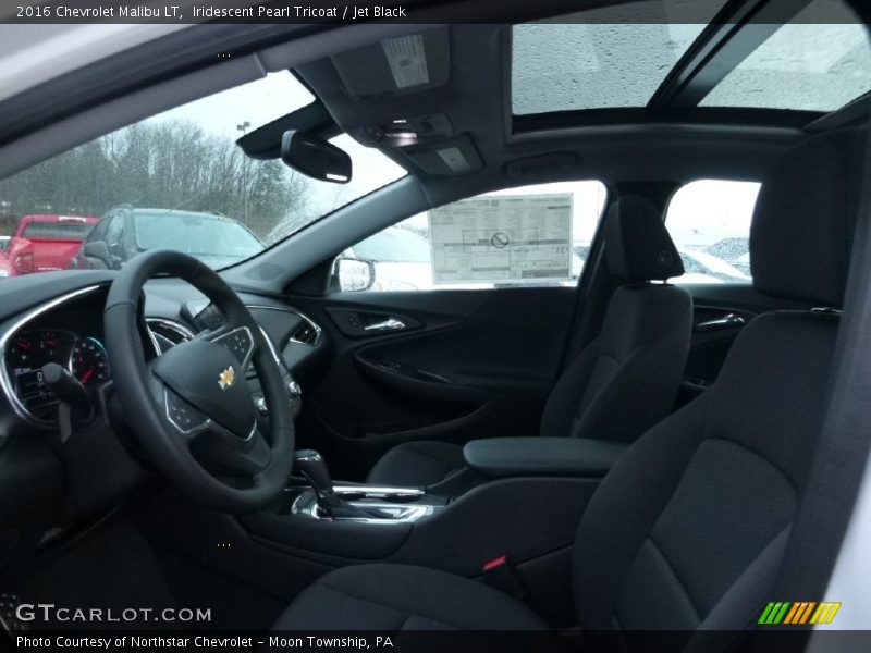 Iridescent Pearl Tricoat / Jet Black 2016 Chevrolet Malibu LT