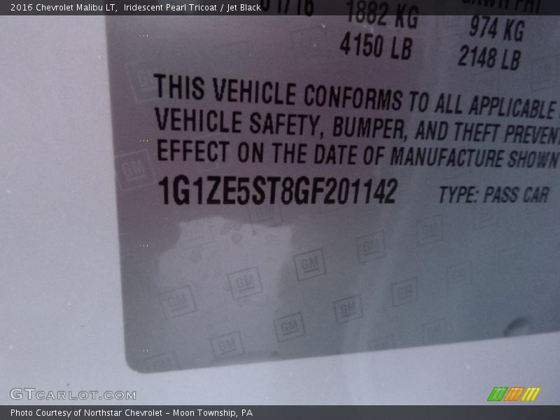 Iridescent Pearl Tricoat / Jet Black 2016 Chevrolet Malibu LT