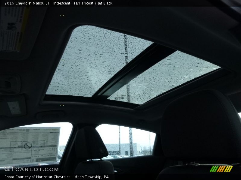 Iridescent Pearl Tricoat / Jet Black 2016 Chevrolet Malibu LT