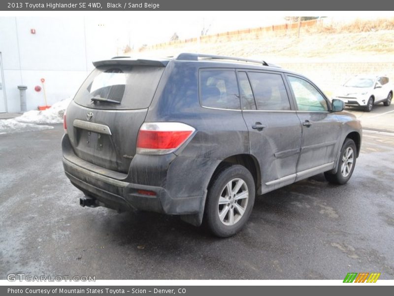 Black / Sand Beige 2013 Toyota Highlander SE 4WD
