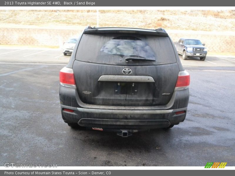 Black / Sand Beige 2013 Toyota Highlander SE 4WD