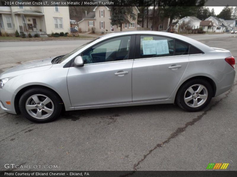 Silver Ice Metallic / Medium Titanium 2014 Chevrolet Cruze LT