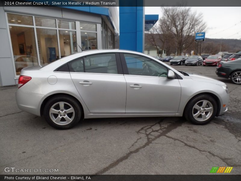 Silver Ice Metallic / Medium Titanium 2014 Chevrolet Cruze LT