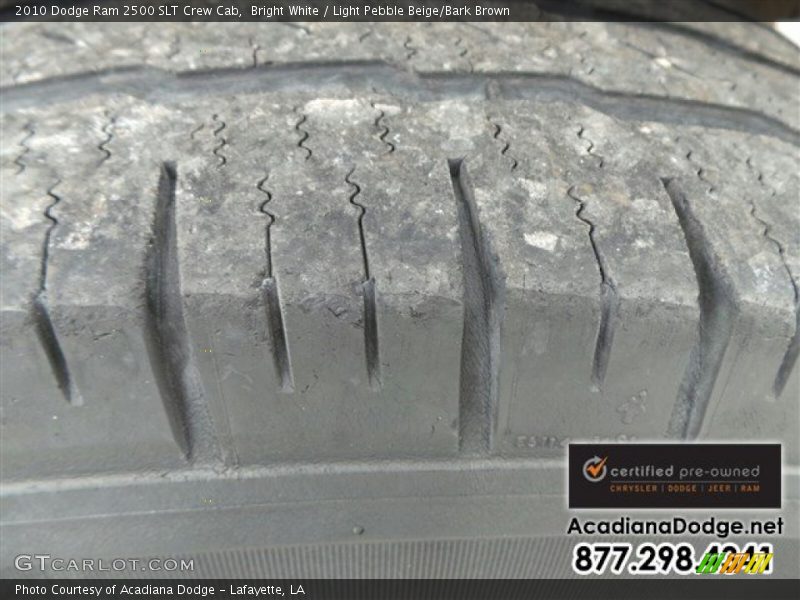 Bright White / Light Pebble Beige/Bark Brown 2010 Dodge Ram 2500 SLT Crew Cab