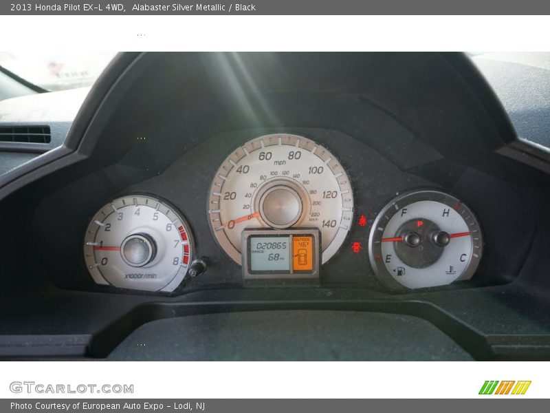 Alabaster Silver Metallic / Black 2013 Honda Pilot EX-L 4WD